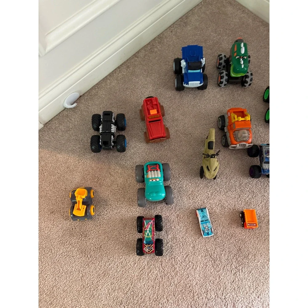 Mixed Lot of Toy Cars and Monster Trucks Blaze Dino‎ Truck Shark Truck